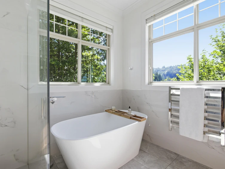 5780 Cranley Drive, West Vancouver, BC, V7W 1S8 - 22