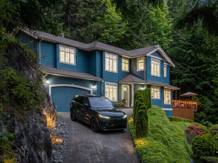 5780 Cranley Drive, West Vancouver, BC, V7W 1S8