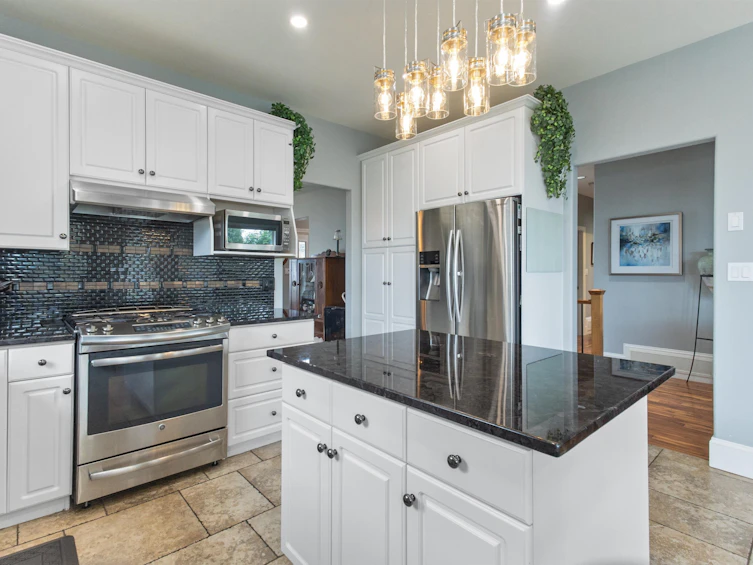 3855 Latimer Street, Abbotsford, BC, V2S 7K6 - 10