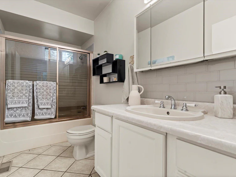 34166 Cedar Avenue, Abbotsford, BC, V2S 2W1 - 27