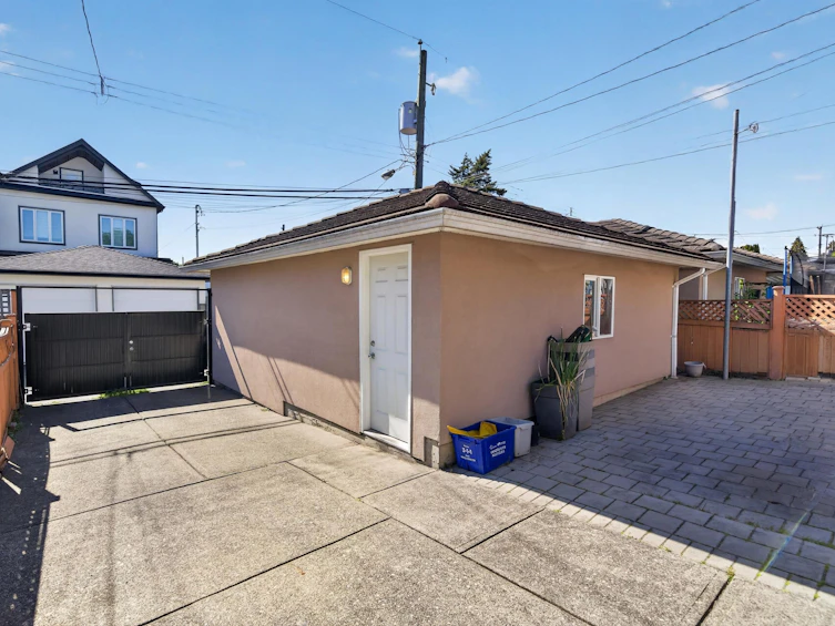 6959 Culloden Street, Vancouver, BC, V5X 4J6 - 33