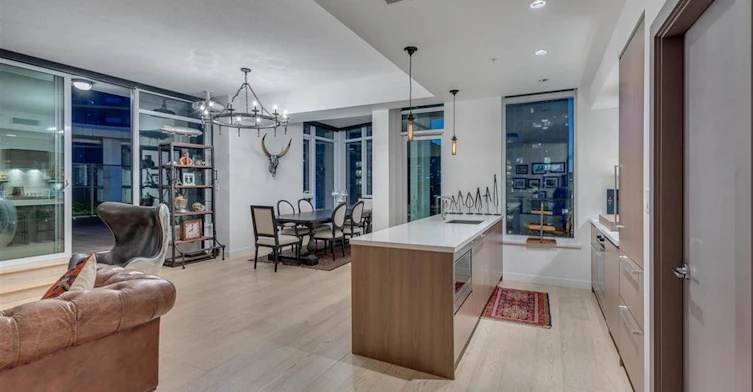 PH2015-68 Smithe Street, Vancouver, BC, V6B 0P4 - 17