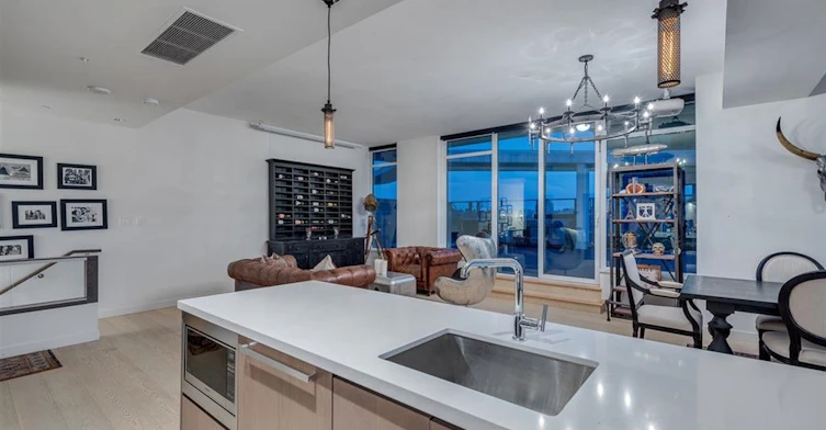 PH2015-68 Smithe Street, Vancouver, BC, V6B 0P4 - 5