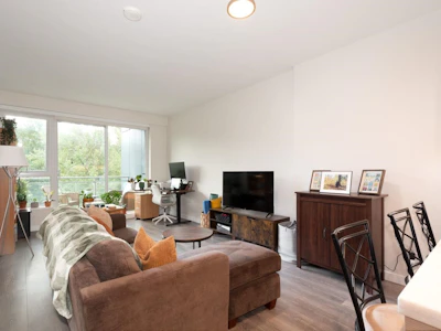 905-308 Morrissey Road - 5