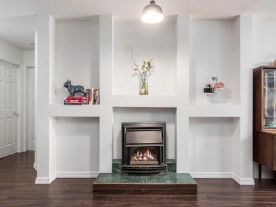 104-3755 Albert Street - 3