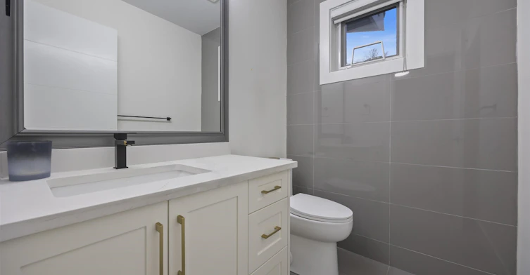 Upper-10500 Mcveety Street, Maple Ridge, BC, V2W 0K3 - 26