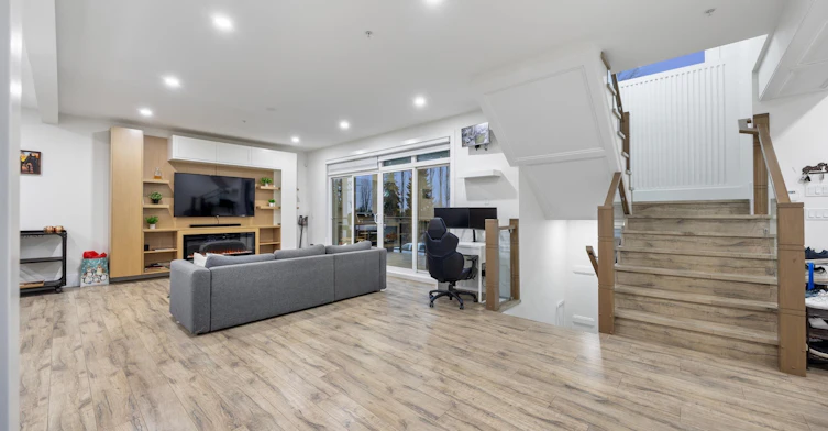 Upper-10500 Mcveety Street, Maple Ridge, BC, V2W 0K3 - 13