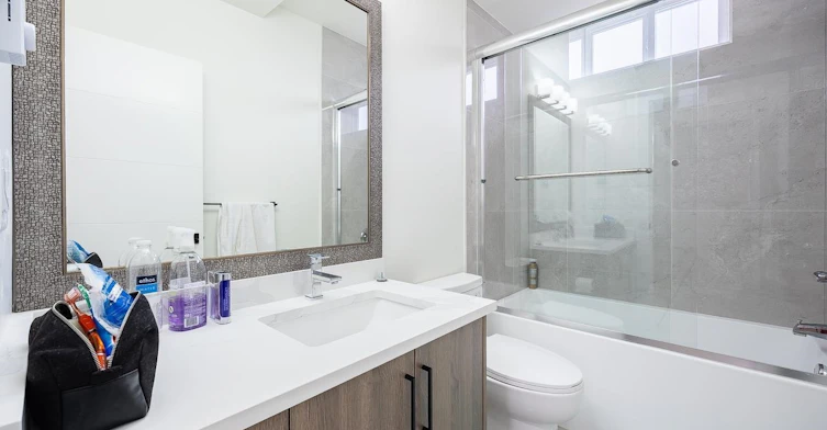 LOWER-10500 Mcveety Street, Maple Ridge, BC, V2W 0K3 - 3
