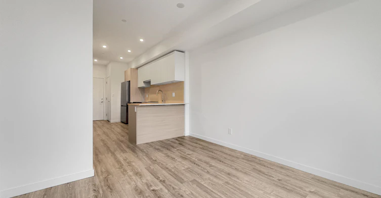 4xx-10828 139a Street, Surrey, BC, V3R 3E5 - 6