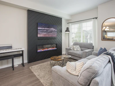 13-19451 Sutton Avenue - 4
