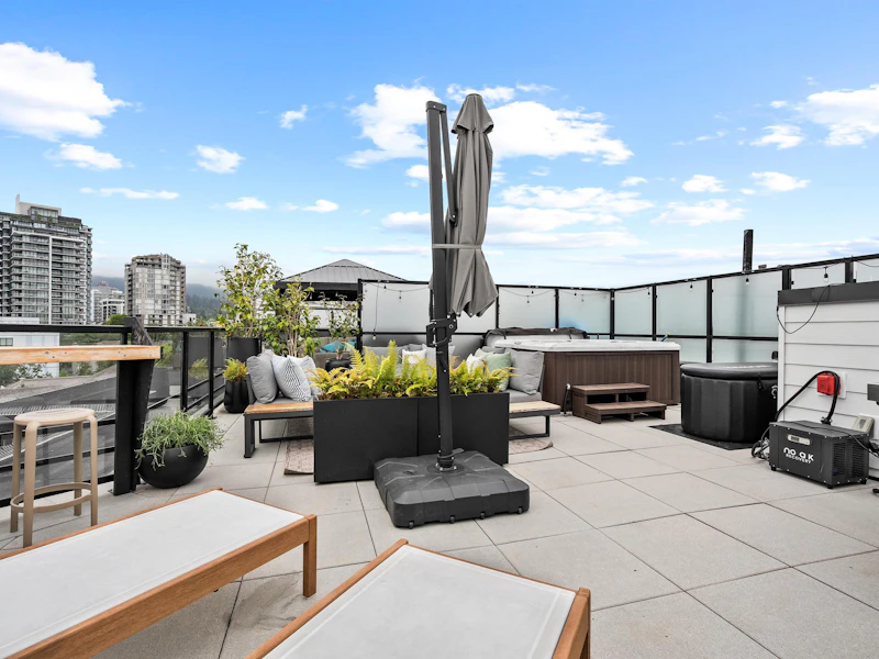 614 - 108 E 8th Street, North Vancouver BC