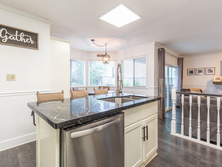 6412 179 Street, Surrey, BC, V3S 7J9 - 17