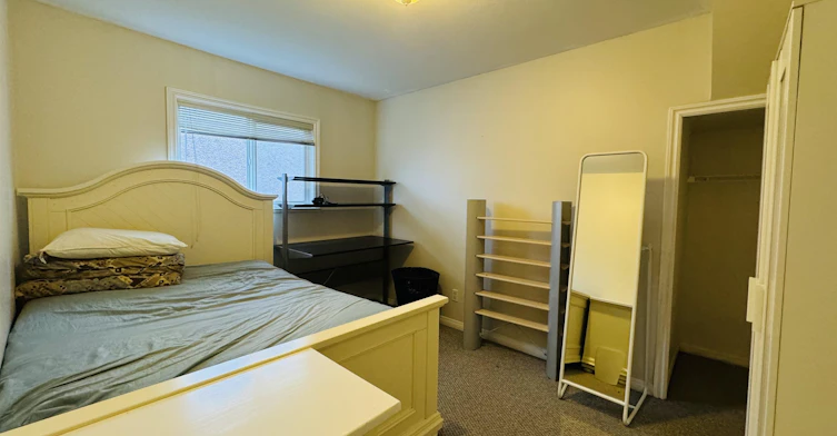 6000 Prince Albert Street, Vancouver, BC, V5W 3E7 - 4