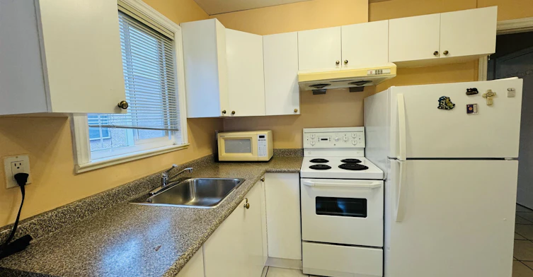 6000 Prince Albert Street, Vancouver, BC, V5W 3E7
