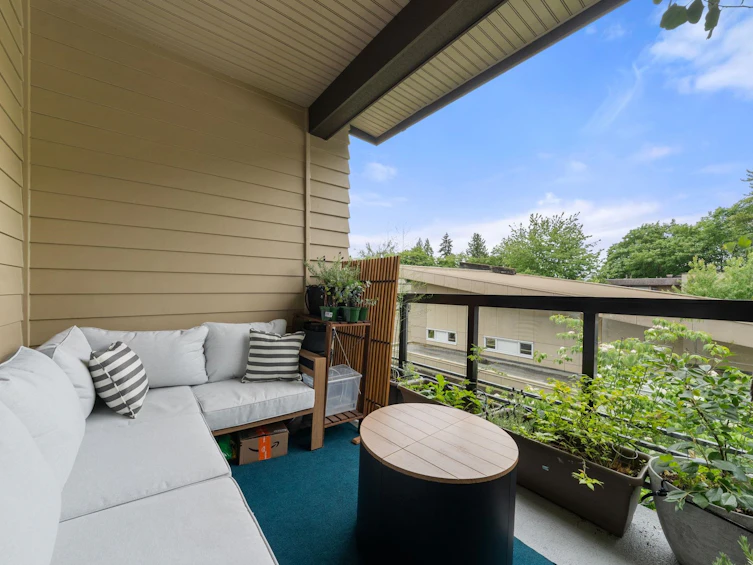 301-3205 Mountain Highway, North Vancouver, BC, V7K 0A3 - 28