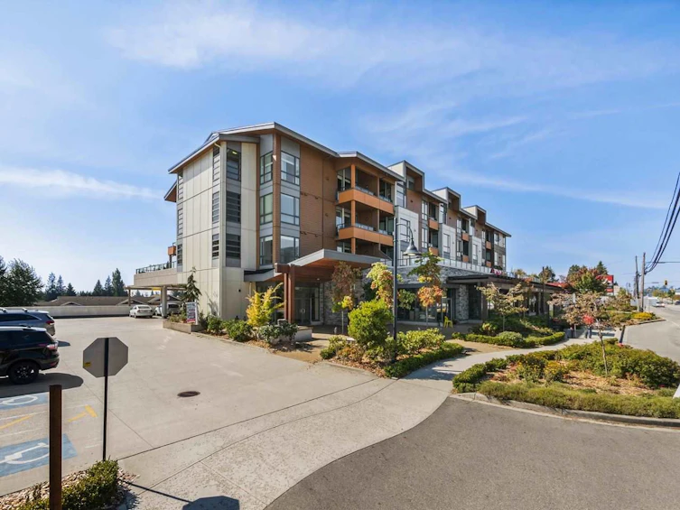 205-875 Gibsons Way, Gibsons, BC, V0N 1V7 - 14