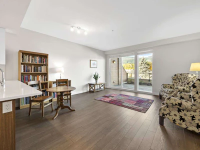 205-875 Gibsons Way - 5
