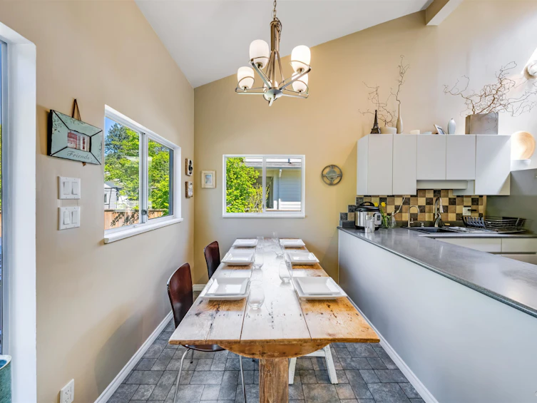 1140 W 20th Street, North Vancouver, BC, V7P 2B7 - 15