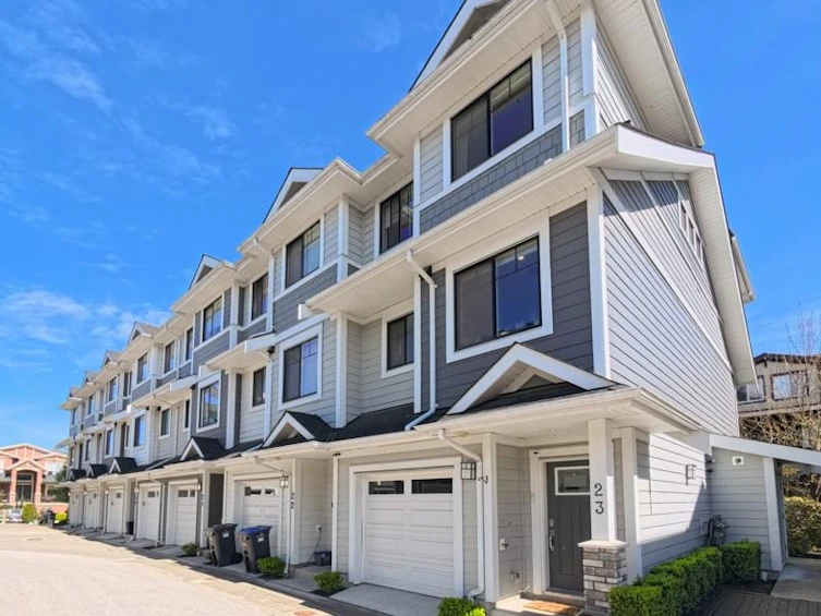 23-189 Wood Street, New Westminster, BC, V3M 0L7