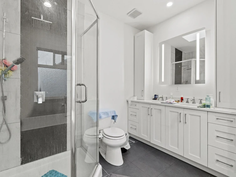 1405 Edinburgh Street, New Westminster, BC, V3M 2W3 - 19