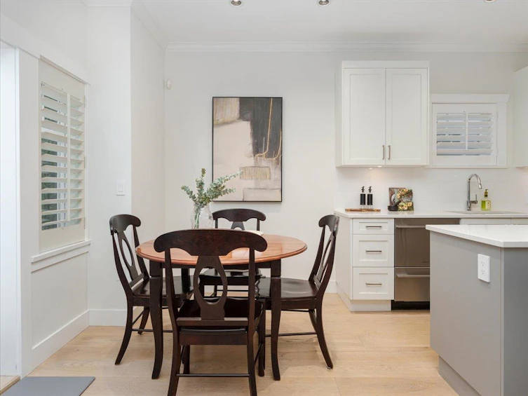 4448 W 8th Avenue, Vancouver, BC, V6R 2A2 - 8