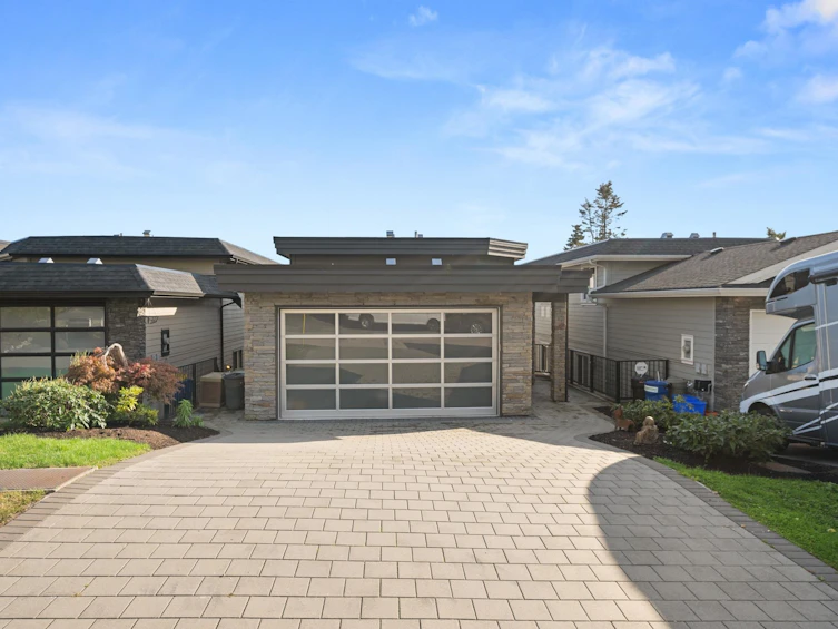 14712 Mcdonald Avenue, Surrey, BC, V4B 2C8 - 35