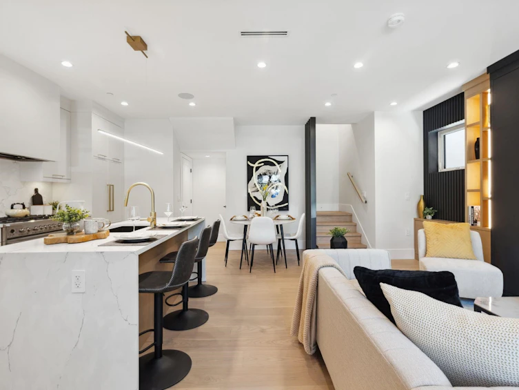 1-2244 E 11th Avenue, Vancouver, BC, V5N 1Z6 - 11