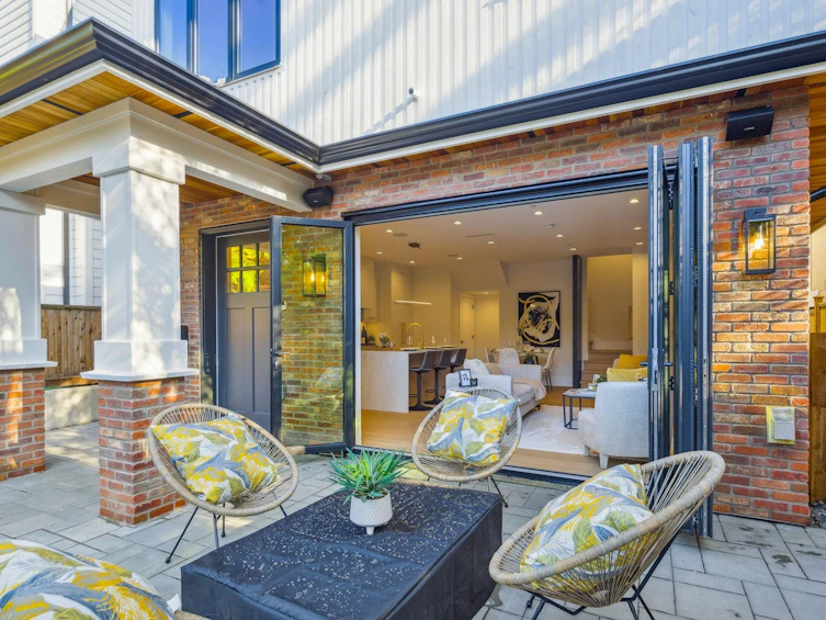 1-2244 E 11th Avenue, Vancouver, BC, V5N 1Z6 - 31