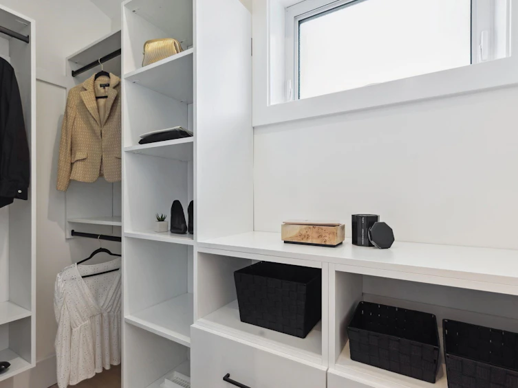 1-2244 E 11th Avenue, Vancouver, BC, V5N 1Z6 - 28