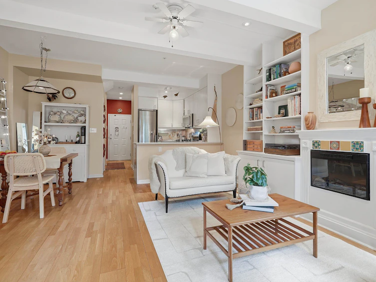123-3440 W Broadway, Vancouver, BC, V6R 4R2 - 13