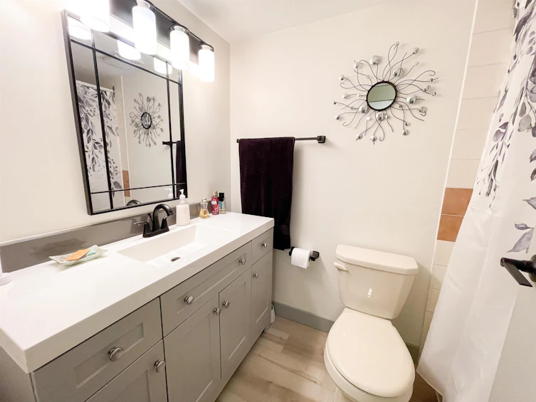207-13775 74 Avenue, Surrey, BC, V3W 9C5 - 13