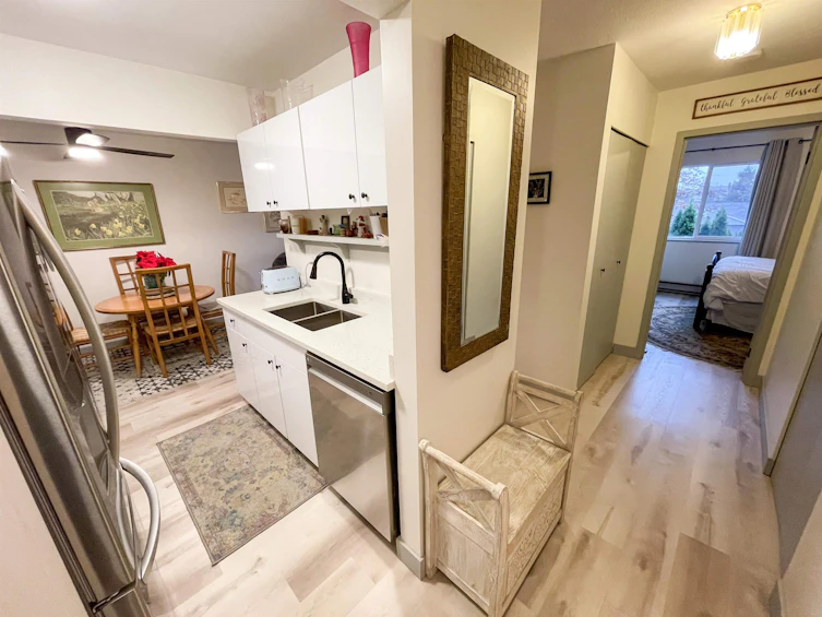 207-13775 74 Avenue, Surrey, BC, V3W 9C5 - 3