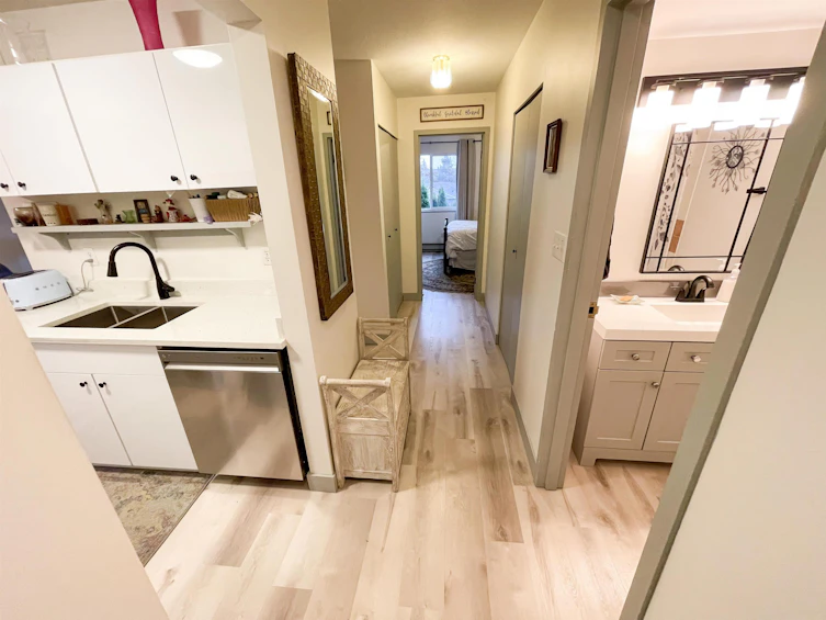 207-13775 74 Avenue, Surrey, BC, V3W 9C5 - 7