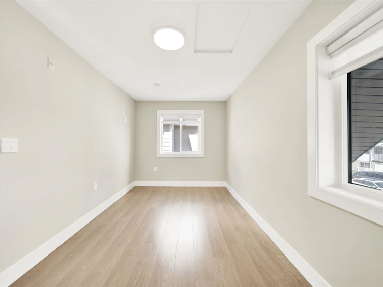 3128 Kings Avenue, Vancouver, BC, V5R 4T4 - 15