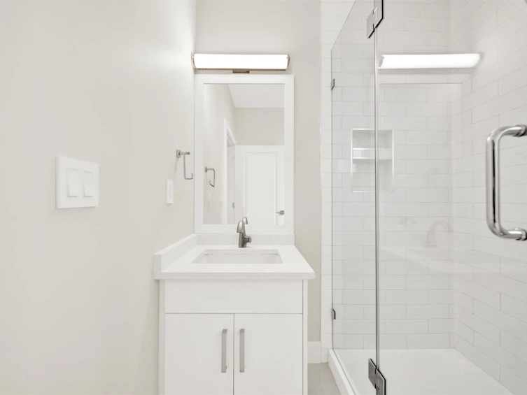 3128 Kings Avenue, Vancouver, BC, V5R 4T4 - 13
