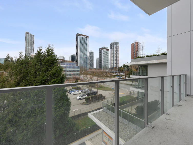 306-9675 King George Boulevard, Surrey, BC, V3T 0T7 - 21