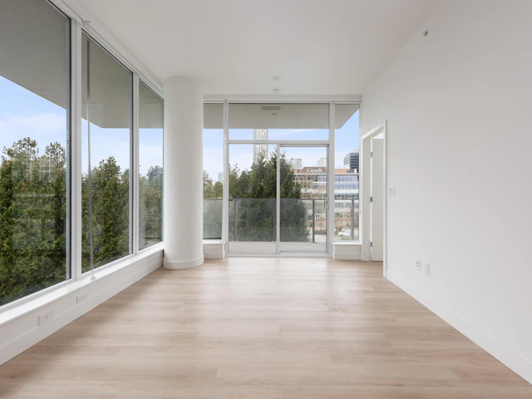 306-9675 King George Boulevard, Surrey, BC, V3T 0T7 - 8