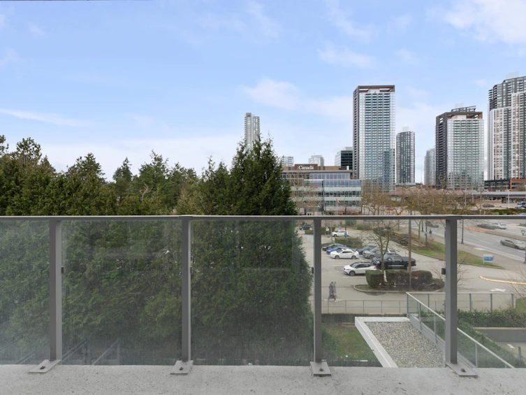 306-9675 King George Boulevard, Surrey, BC, V3T 0T7 - 18