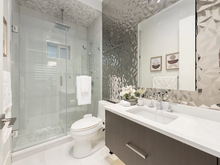 104 E 62 Avenue, Vancouver, BC, V5X 2E6 - 13
