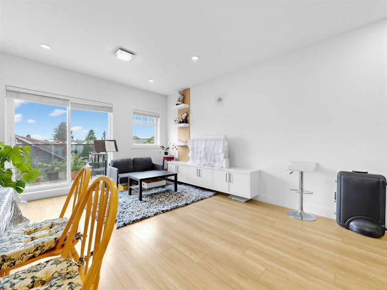 15-6288 Beresford Street, Burnaby, BC, V5J 1K2 - 4