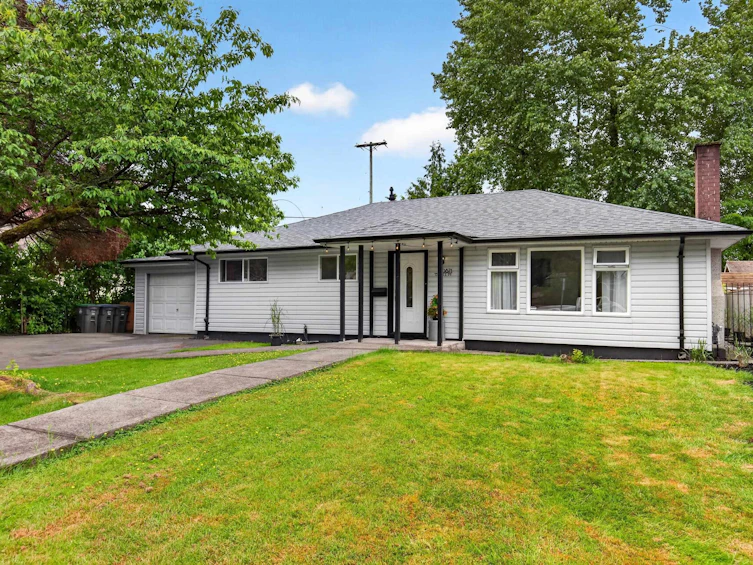 10871 Oriole Drive, Surrey, BC, V3R 5A4 - 2