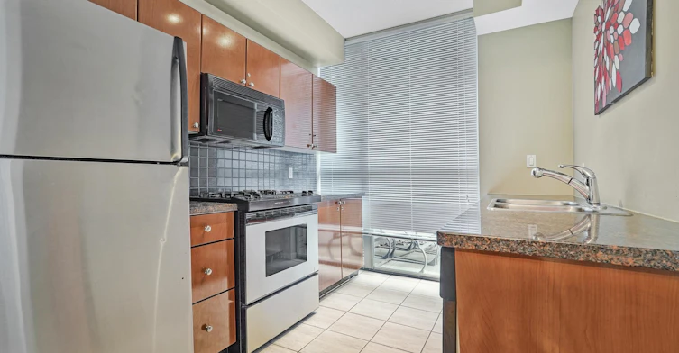 xx2-928 Richards Street, Vancouver, BC, V6B 6P6 - 10