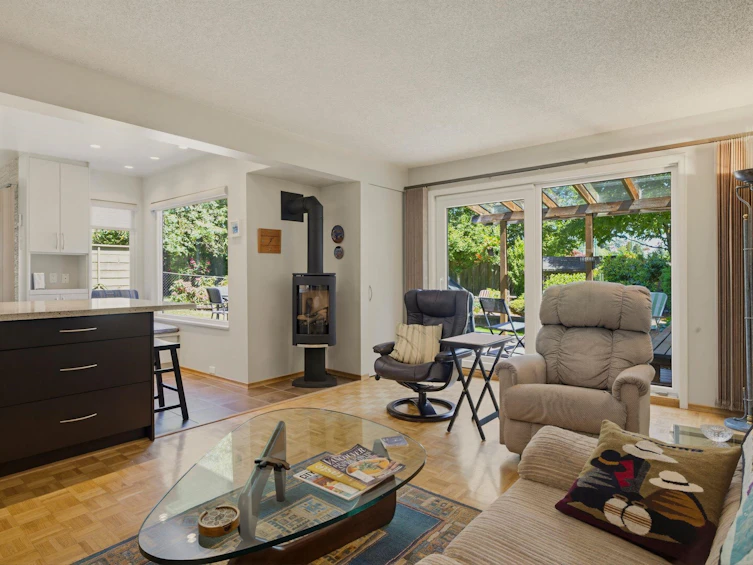 3675 Borham Crescent, Vancouver, BC, V5S 3X2 - 6