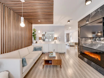 9-6767 196 Street - 2
