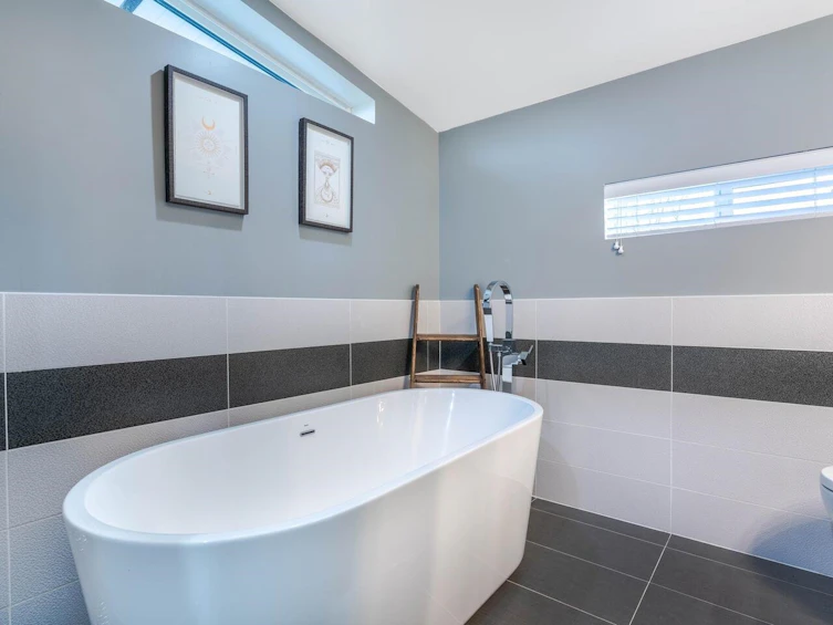 1805 E 37th Avenue, Vancouver, BC, V5P 1E9 - 20