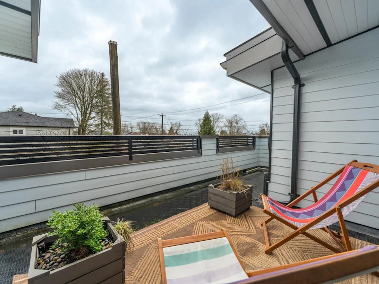 1805 E 37th Avenue, Vancouver, BC, V5P 1E9 - 21