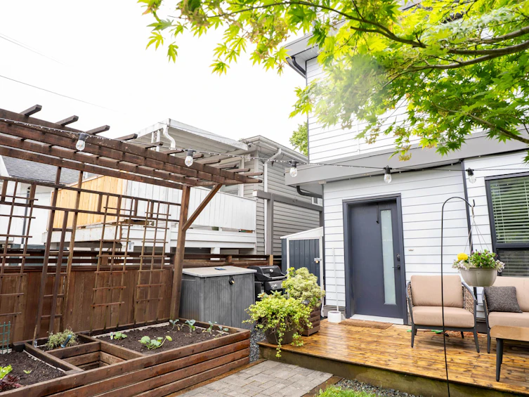 1805 E 37th Avenue, Vancouver, BC, V5P 1E9 - 25