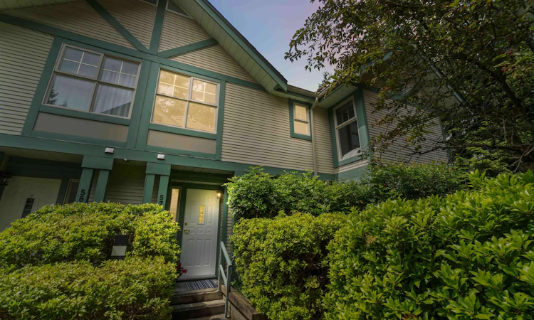 57-65 Foxwood Drive