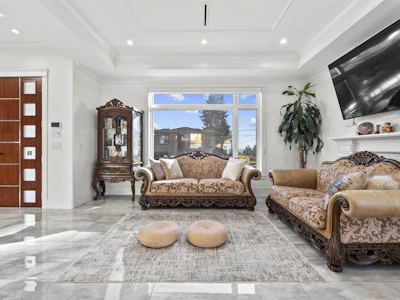 5111 Clinton Street - 3