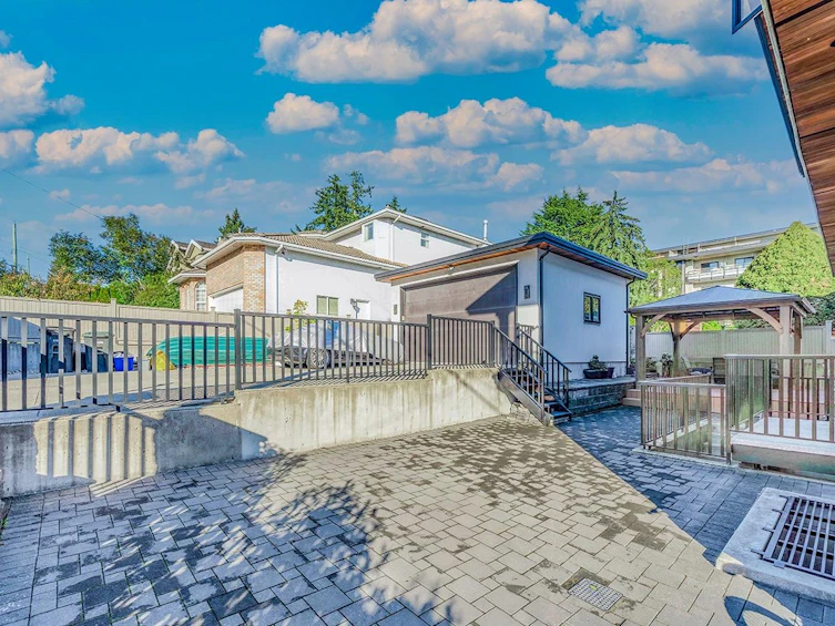 5111 Clinton Street, Burnaby, BC, V5J 2L5 - 22